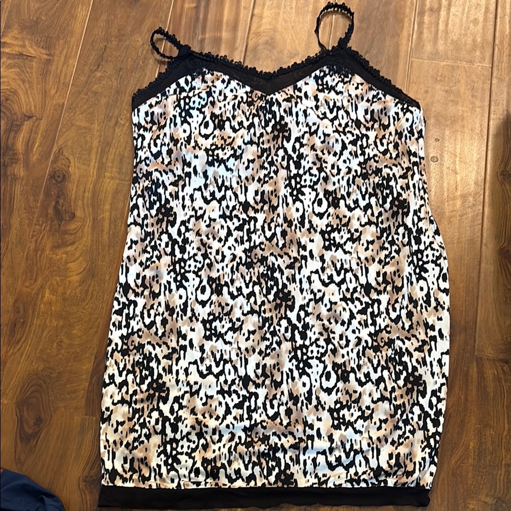 Women's Leopard Print Nightgown